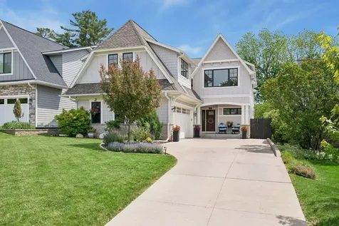 5913 Kellogg Avenue Edina MN 55424