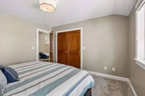 5913 Kellogg Avenue Edina MN 55424