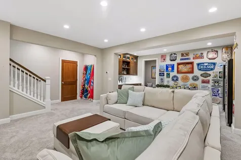 5913 Kellogg Avenue Edina MN 55424