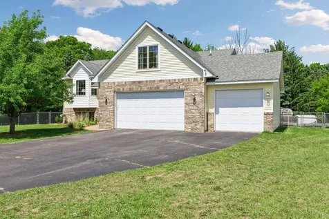 4946 259th Court Wyoming MN 55092