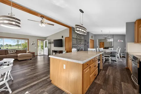 21016 County 80 Nevis MN 56467