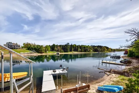 21016 County 80 Nevis MN 56467