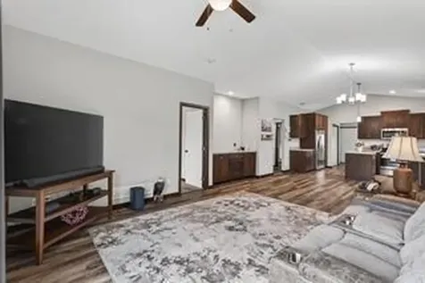 211 8th Avenue NE Isanti MN 55040