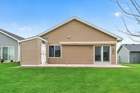 211 8th Avenue NE Isanti MN 55040