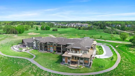 1 Hill Farm Road North Oaks MN 55127