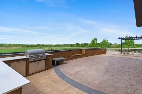 1 Hill Farm Road North Oaks MN 55127