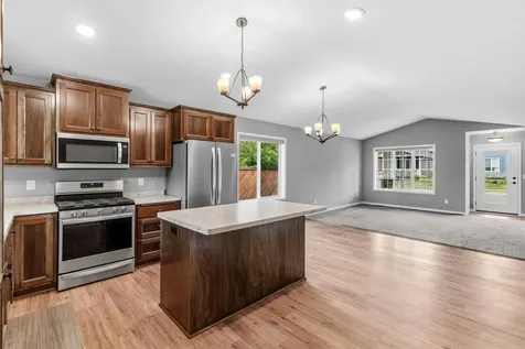1591 Elm Street S Cambridge MN 55008