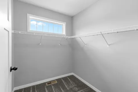 1591 Elm Street S Cambridge MN 55008