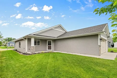 1591 Elm Street S Cambridge MN 55008