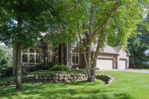 6365 Oxbow Bend Chanhassen MN 55317
