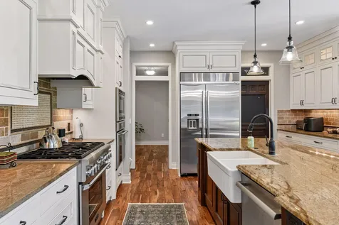 6365 Oxbow Bend Chanhassen MN 55317