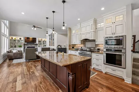 6365 Oxbow Bend Chanhassen MN 55317