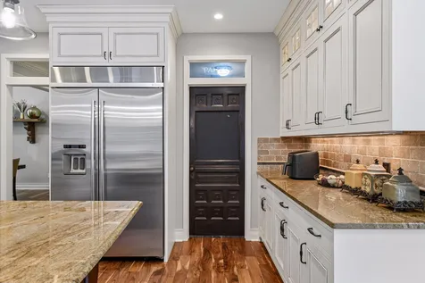 6365 Oxbow Bend Chanhassen MN 55317