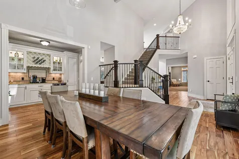 6365 Oxbow Bend Chanhassen MN 55317