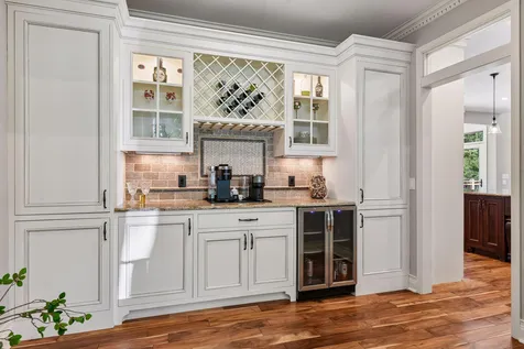 6365 Oxbow Bend Chanhassen MN 55317