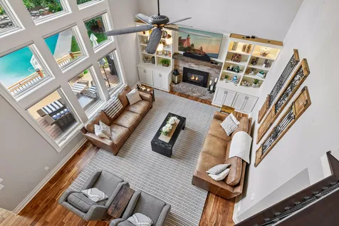 6365 Oxbow Bend Chanhassen MN 55317