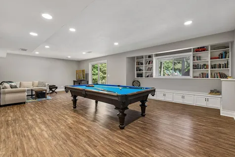 6365 Oxbow Bend Chanhassen MN 55317
