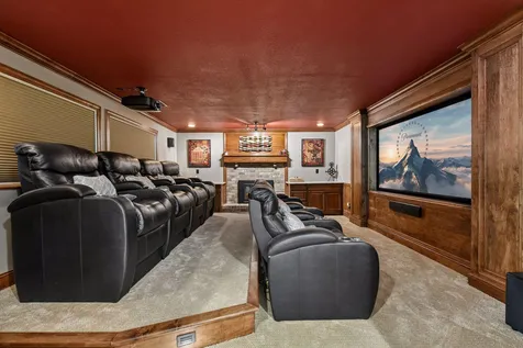 6365 Oxbow Bend Chanhassen MN 55317