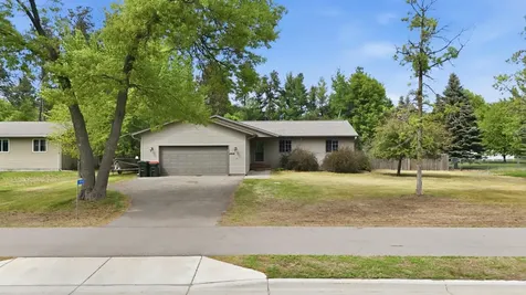 4914 Cedar Scenic Road Baxter MN 56425
