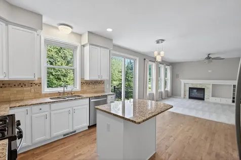 18005 45th Avenue N Plymouth MN 55446