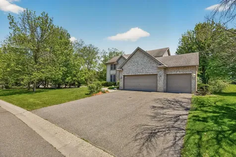 18005 45th Avenue N Plymouth MN 55446
