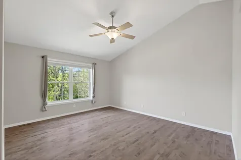 18005 45th Avenue N Plymouth MN 55446