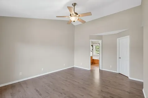 18005 45th Avenue N Plymouth MN 55446