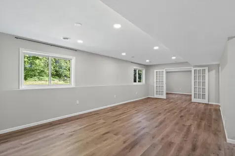 18005 45th Avenue N Plymouth MN 55446