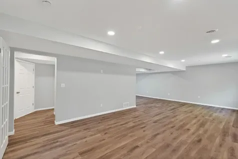 18005 45th Avenue N Plymouth MN 55446
