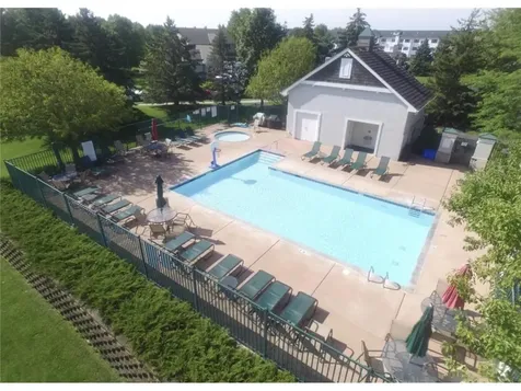18005 45th Avenue N Plymouth MN 55446