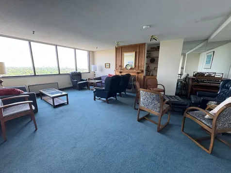 1181 Edgcumbe Road Saint Paul MN 55105
