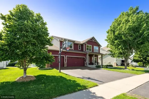 1774 Fox Run Shakopee MN 55379