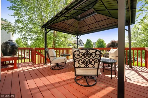 1774 Fox Run Shakopee MN 55379
