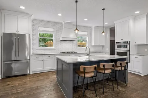 5140 Chowen Avenue S Minneapolis MN 55410