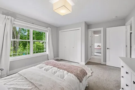 5140 Chowen Avenue S Minneapolis MN 55410