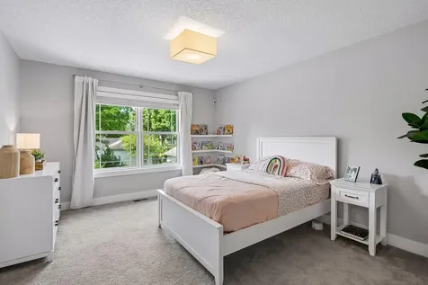 5140 Chowen Avenue S Minneapolis MN 55410