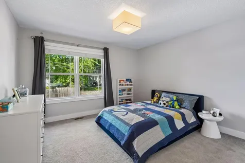 5140 Chowen Avenue S Minneapolis MN 55410
