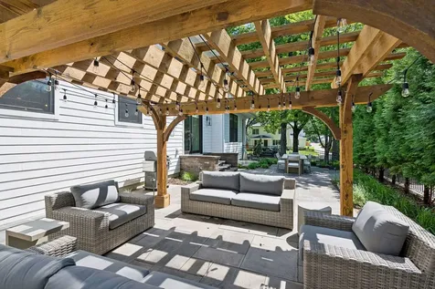 5140 Chowen Avenue S Minneapolis MN 55410