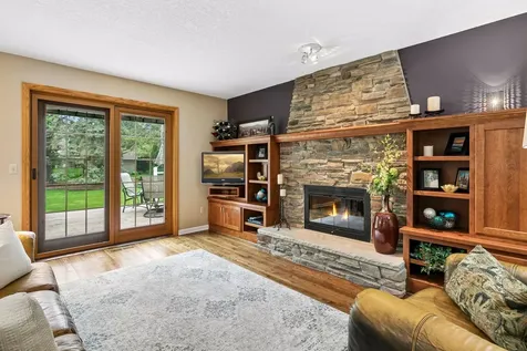 689 Havenhill Road Eagan MN 55123