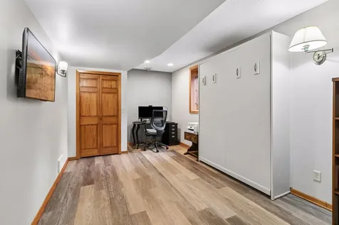 689 Havenhill Road Eagan MN 55123
