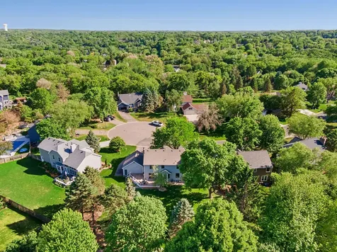 689 Havenhill Road Eagan MN 55123