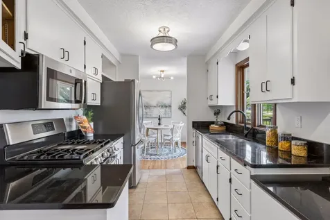 4117 Poplar Bridge Road Bloomington MN 55437