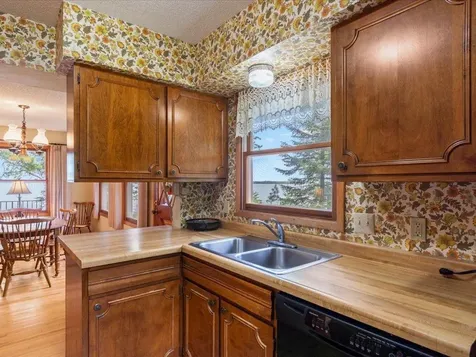 4437 Herg Trail NW Hackensack MN 56452
