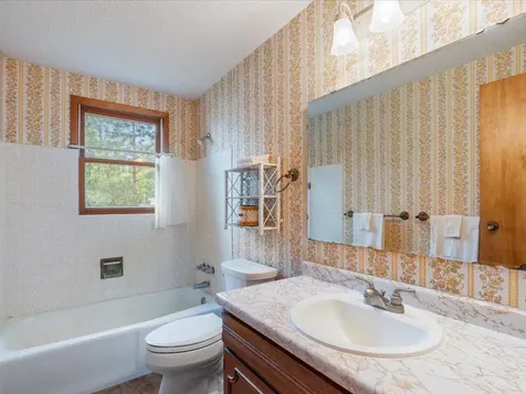 4437 Herg Trail NW Hackensack MN 56452
