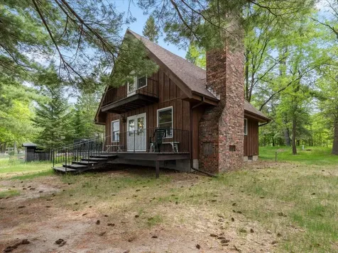 4437 Herg Trail NW Hackensack MN 56452