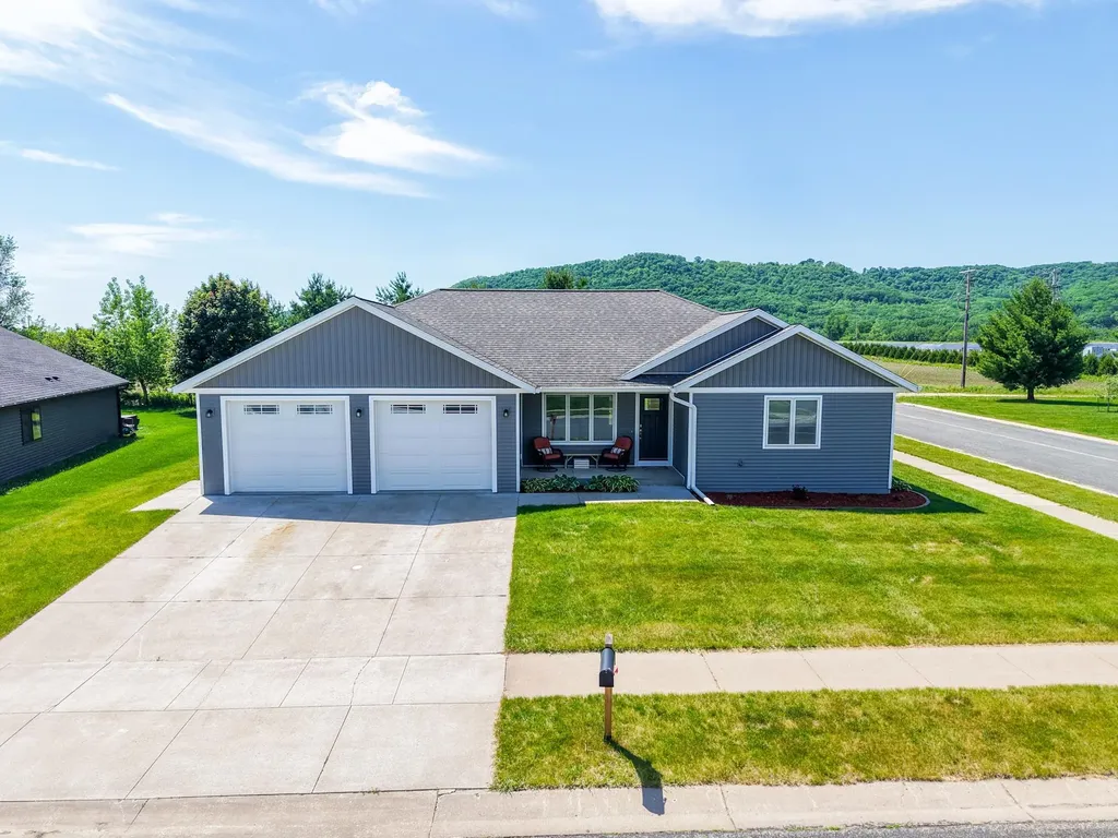 1118 21st Street Wabasha MN 55981
