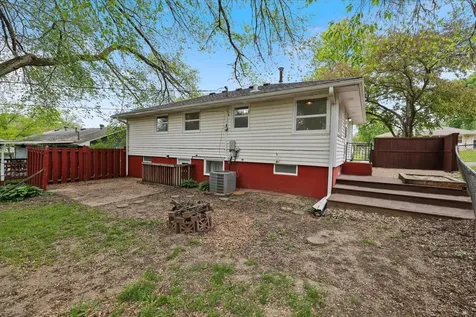 2649 11th Avenue NW Rochester MN 55901