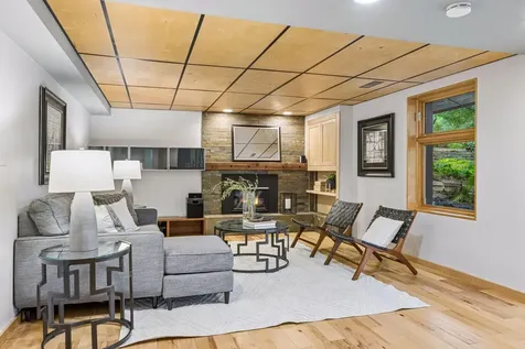 1805 Hampshire Lane N Golden Valley MN 55427