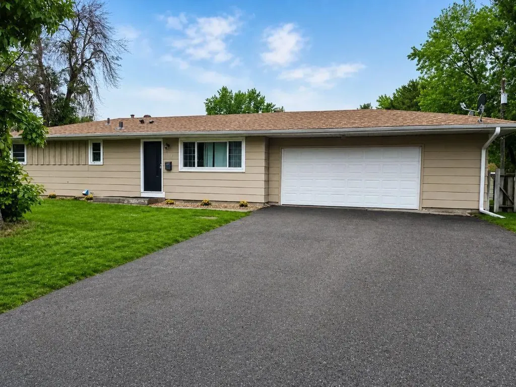 998 Overton Drive NE Fridley MN 55432