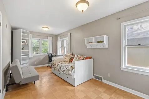 441 Saratoga Street S Saint Paul MN 55105